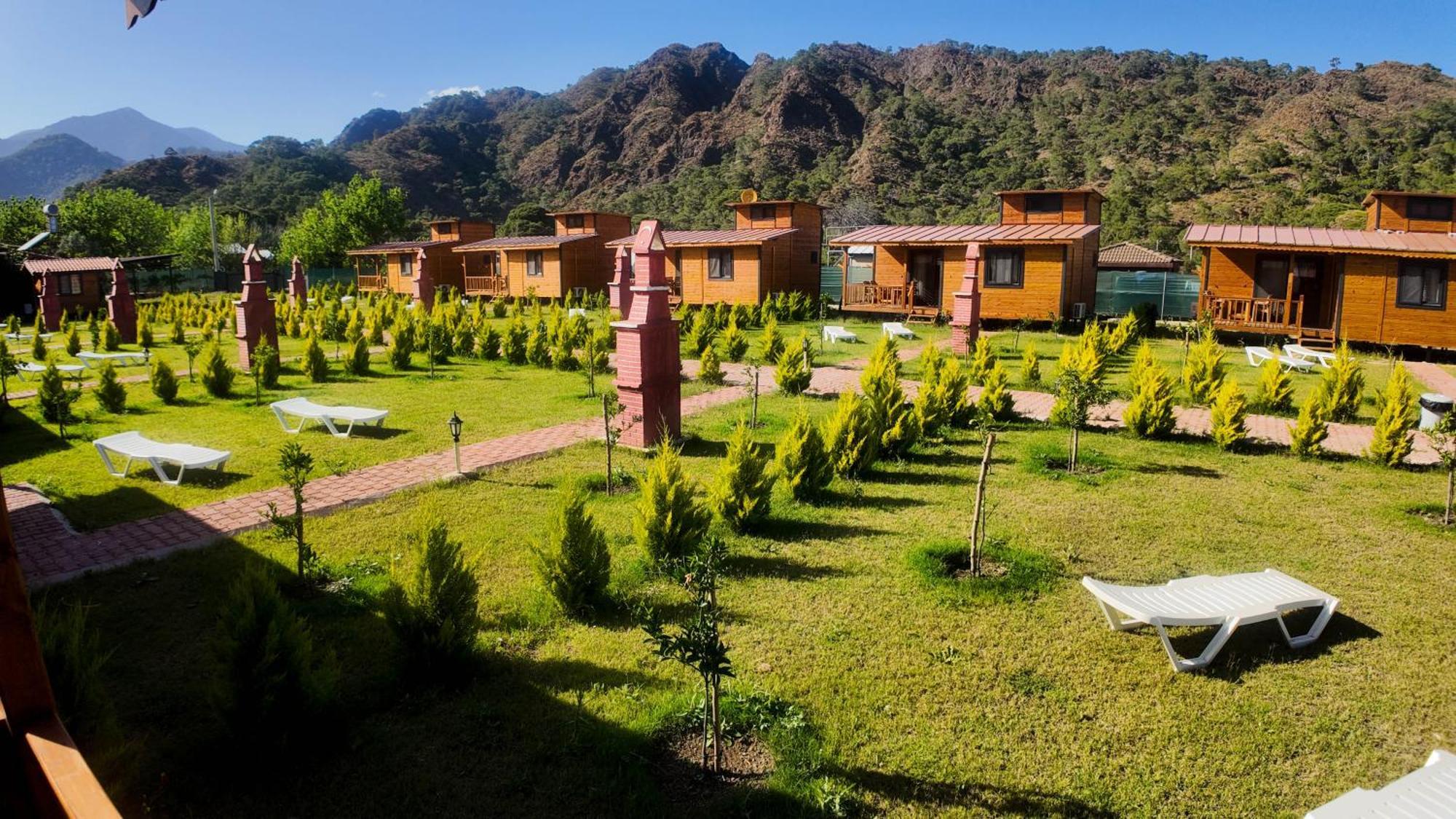 Ugur Pansiyon Bungalows Çıralı Extérieur photo