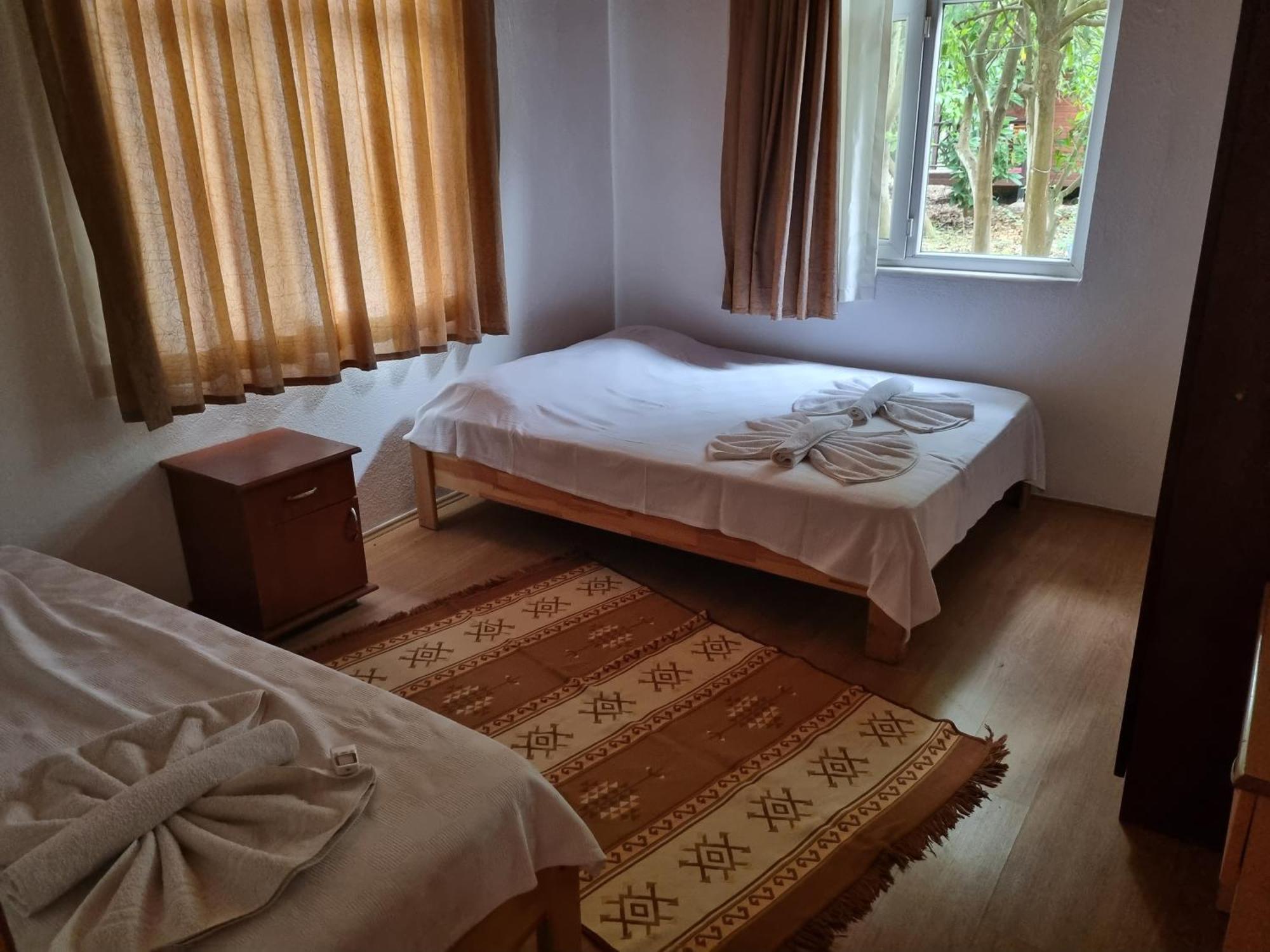 Ugur Pansiyon Bungalows Çıralı Extérieur photo