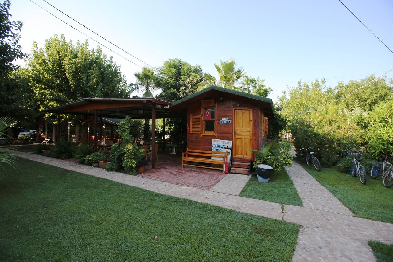 Ugur Pansiyon Bungalows Çıralı Extérieur photo